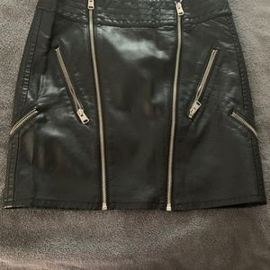 Faux leather mini skirt